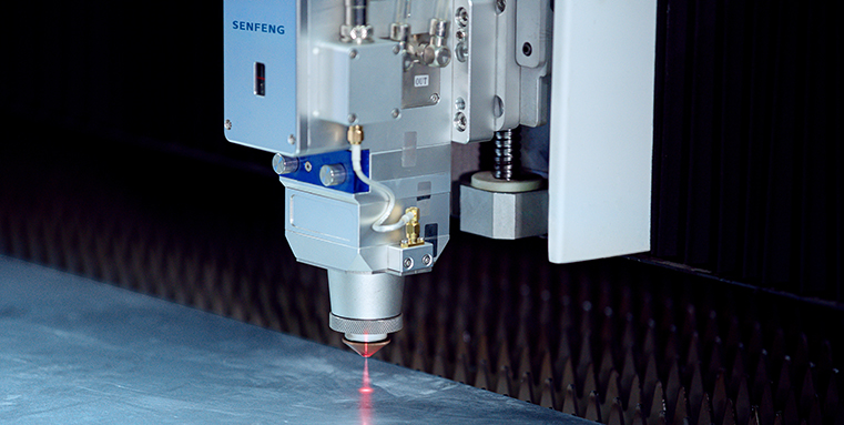 Anwendung einer 12KW Laser-Schneidemaschine in der Schiffbauindustrie